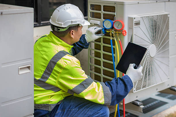 Professional Ac Installation technician working in Mastic, NY
